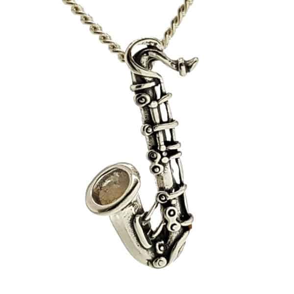 Colgante saxofón en plata (3)