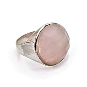 Anillo plata y piedra cuarzo rosa redonda de 18 mm.