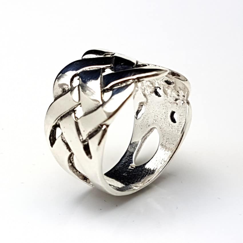 Anillo trenzado en plata