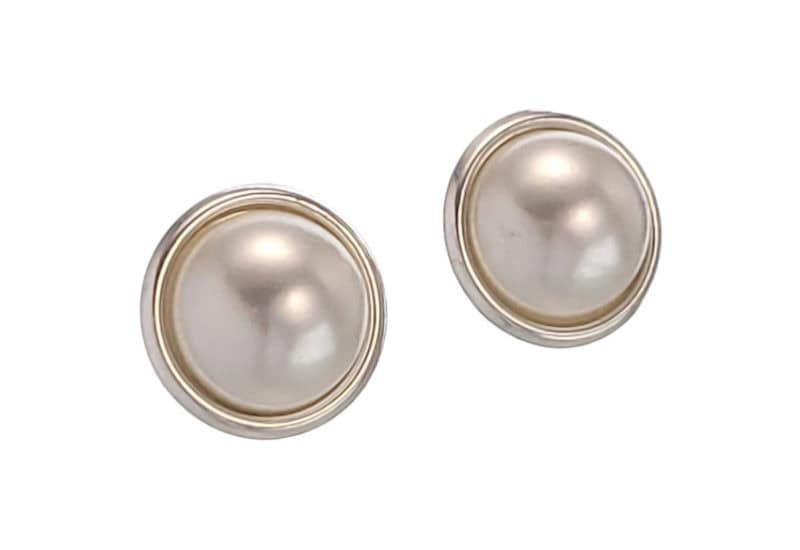 Pendientes base de 14,4 mm con media perla