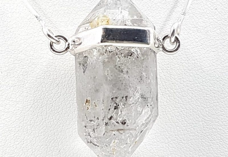 Colgante de Cuarzo Cristal de Roca fabricado en plata
