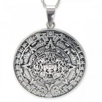 Amuleto Calendario Azteca, colgante de plata