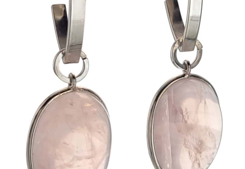 Pendientes de dos cuerpos de plata con piedra de cuarzo rosa