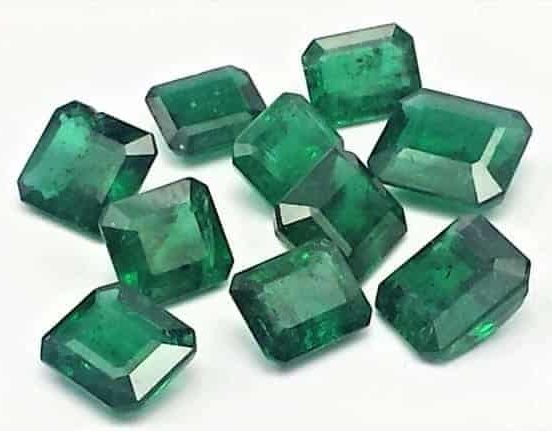 Piedras preciosas de esmeralda