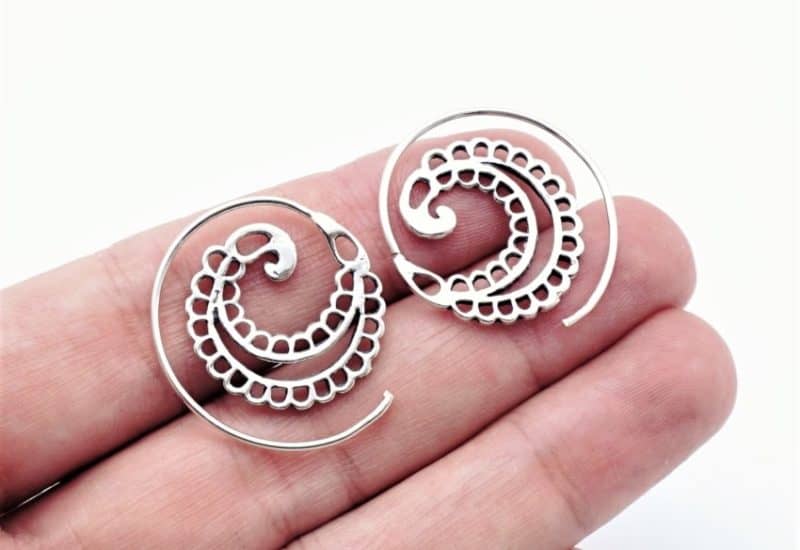 Aros de plata étnicos diseño en espirales