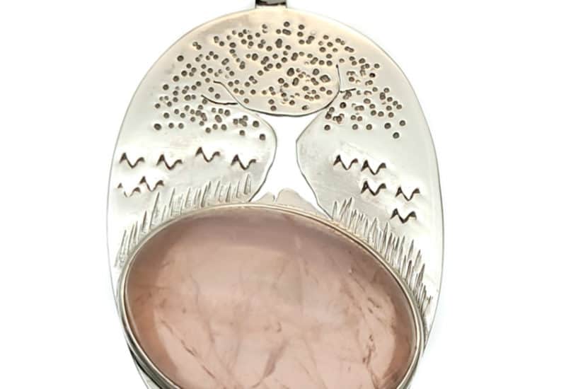 Colgante Cuarzo Rosa fabricado en plata de ley – árbol de la vida