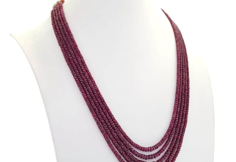 Collar 5 tiras de rubí natural facetado de longitud adaptable