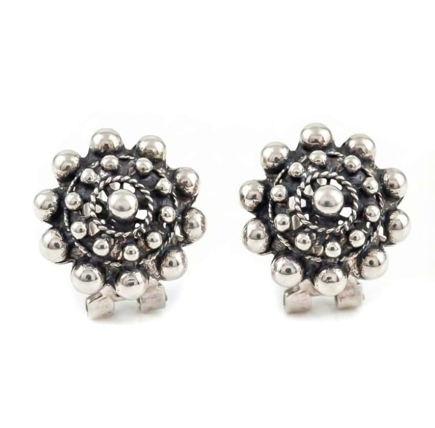 Pendientes Botón Charro de cierre omega de 13,3 mm (2) Pendientes Botón Charro de cierre omega de 13,3 mm (2)