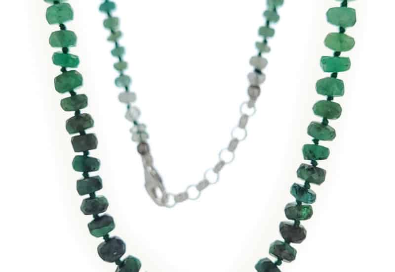 Collar piedras de auténticas esmeraldas 42 cms + cadena extensión