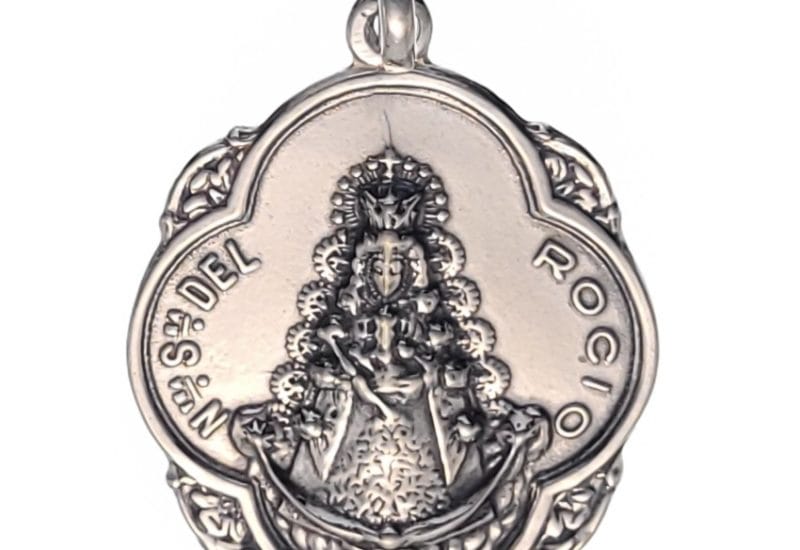 Medalla Pandereta Virgen del Rocío en plata.