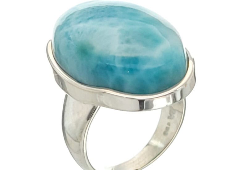 Anillo de plata y piedra oval de Larimar en talla 17