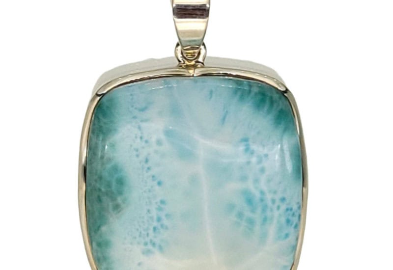 Colgante pectolita larimar de 31×30 mm. en plata 925.