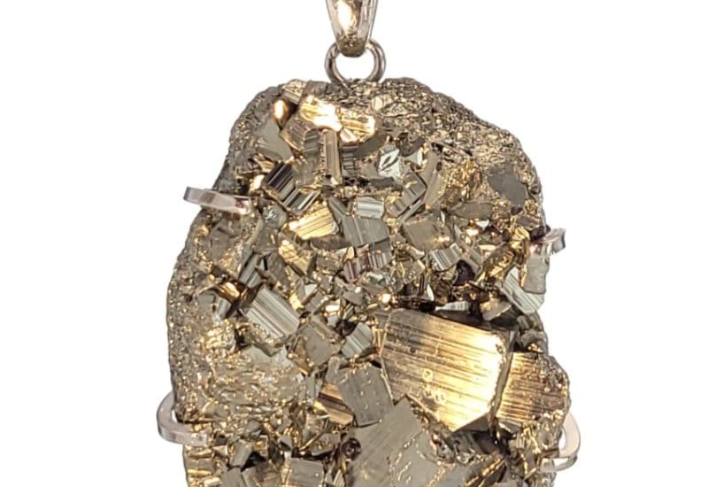 Exclusivo colgante de Pirita cristalizada montado en plata 925
