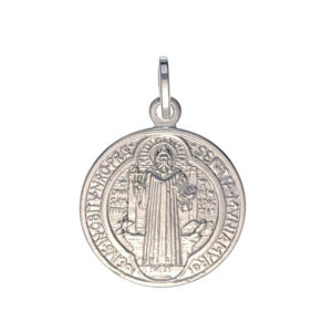Colgante medalla de San Benito en plata de 2 centímetros.