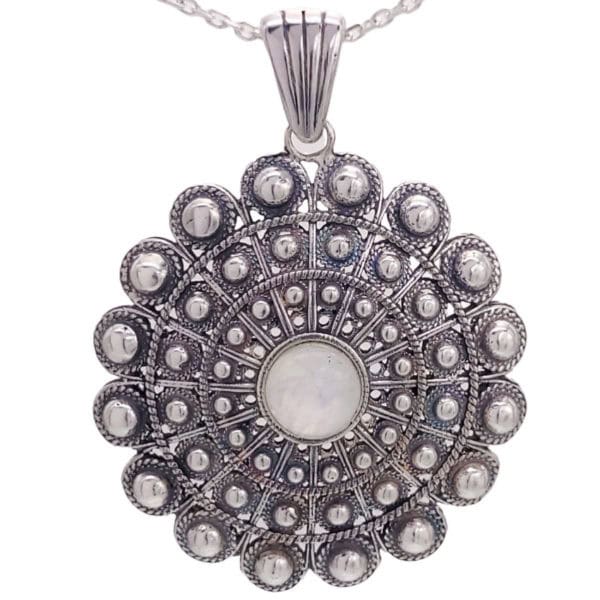 colgante botón charro con piedra luna (4)