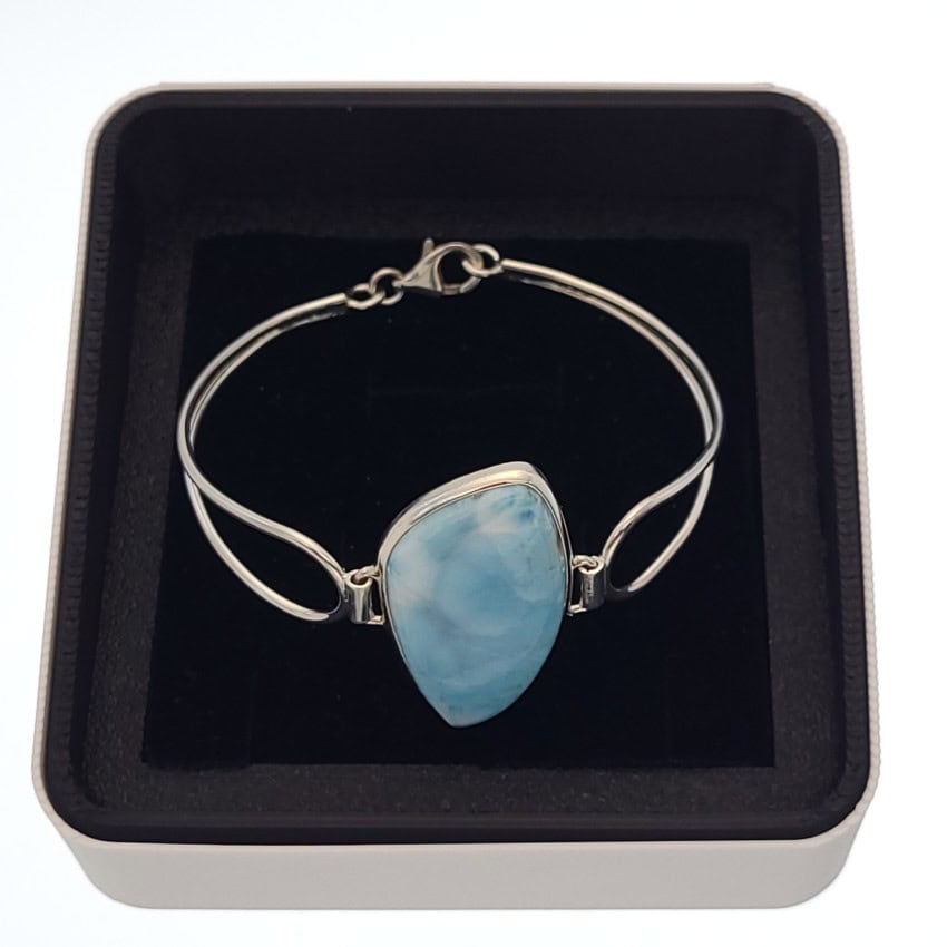 pulsera de plata con piedra de larimar (2) pulsera de plata con piedra de larimar (2)