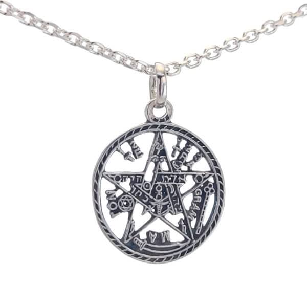 Colgante tetragramatón mediano en plata (1) Colgante tetragramatón mediano en plata (1)