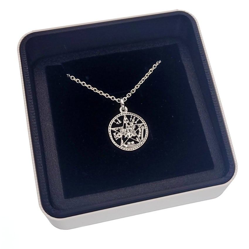 Colgante tetragramatón mediano en plata (3)
