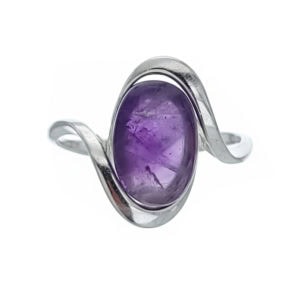 Anillo de plata con piedra de amatista de Brasil Anillo de plata con piedra de amatista de Brasil