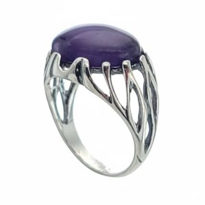 Anillo raíces de plata con engarce de amatista Anillo raíces de plata con engarce de amatista