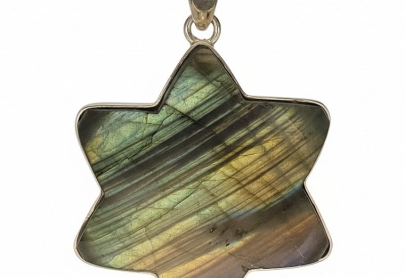 Colgante estrella de Labradorita de Madagascar en plata 925.