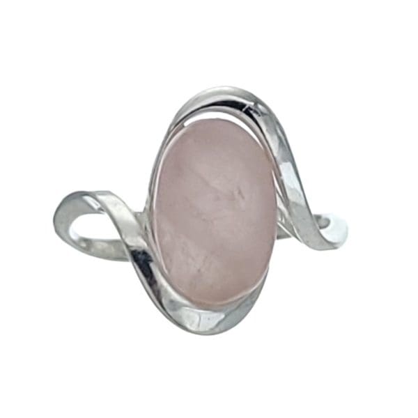 anillo de cuarzo rosa