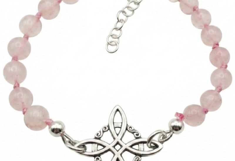 Pulsera bolas de cuarzo rosa + nudo de bruja de plata