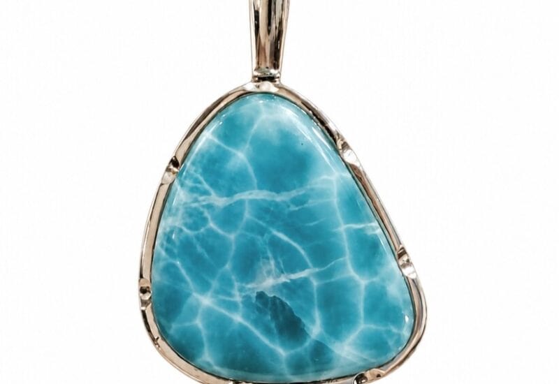 Colgante de 45 x 30 mm de larimar montado en plata 925