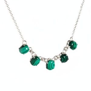 Collar gargantilla con piedras de malaquita en plata Collar gargantilla con piedras de malaquita en plata